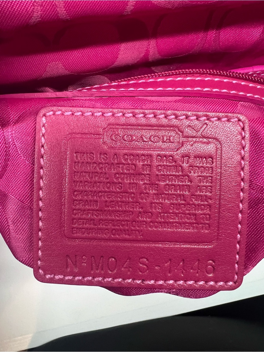 Coach Soho 2004 Hot Pink - Picture 6 of 11
